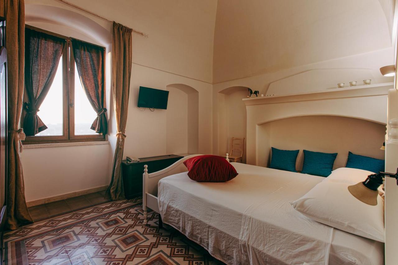 Donna Teresa Bed & Breakfast Мотола Екстериор снимка