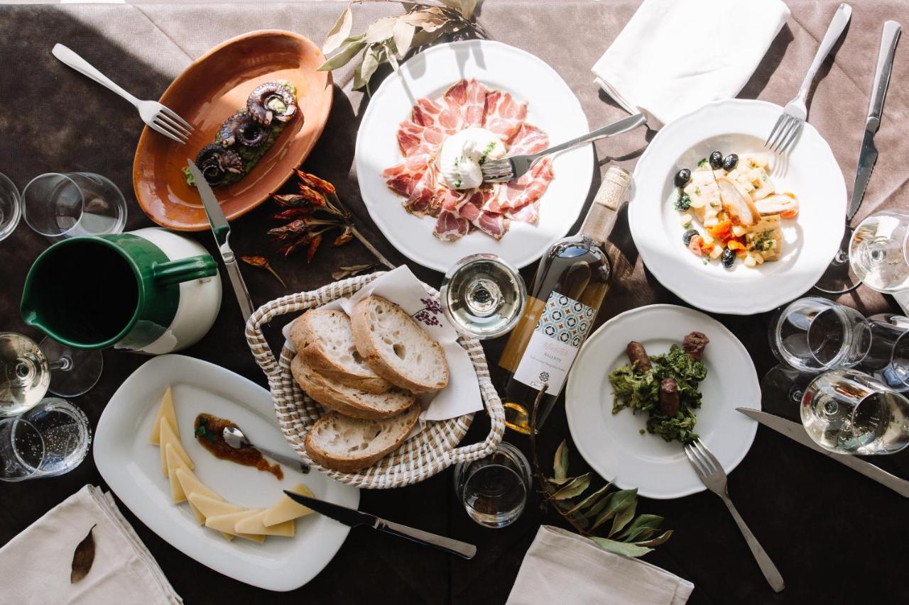 Donna Teresa Bed & Breakfast Мотола Екстериор снимка