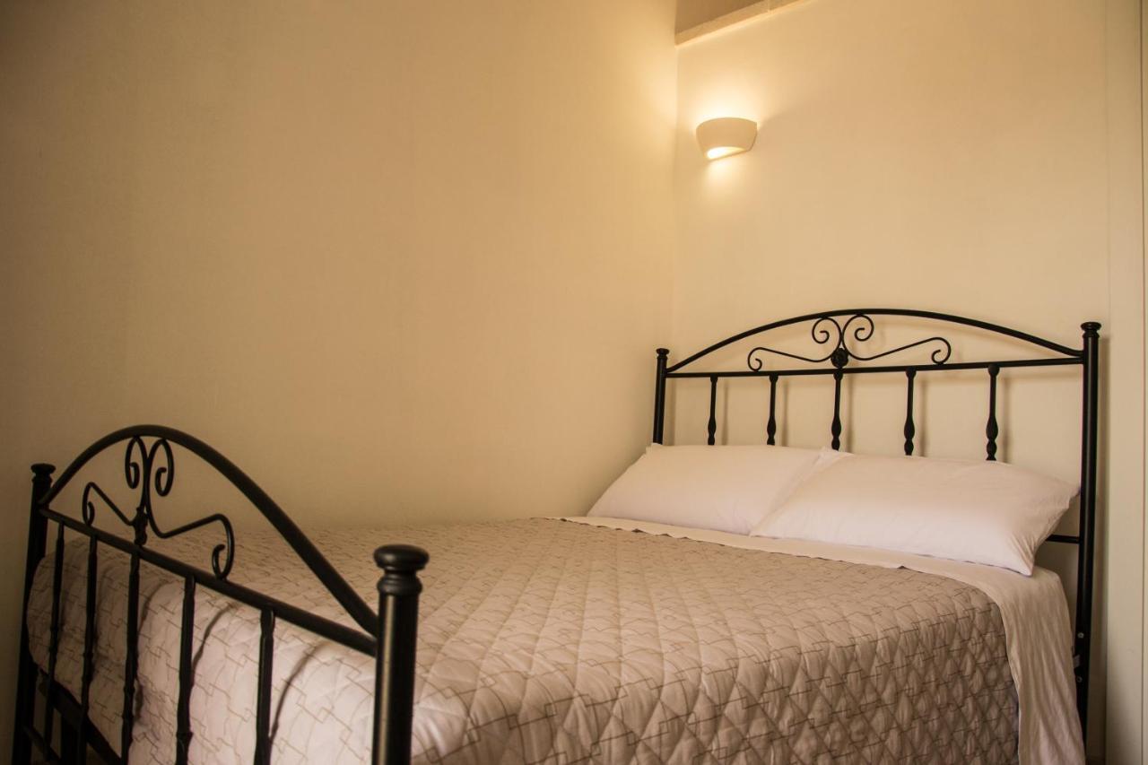 Donna Teresa Bed & Breakfast Мотола Екстериор снимка
