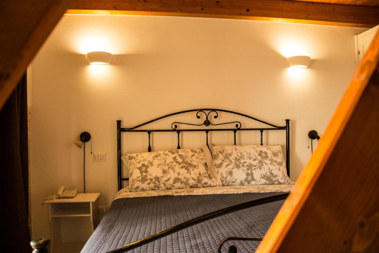 Donna Teresa Bed & Breakfast Мотола Екстериор снимка