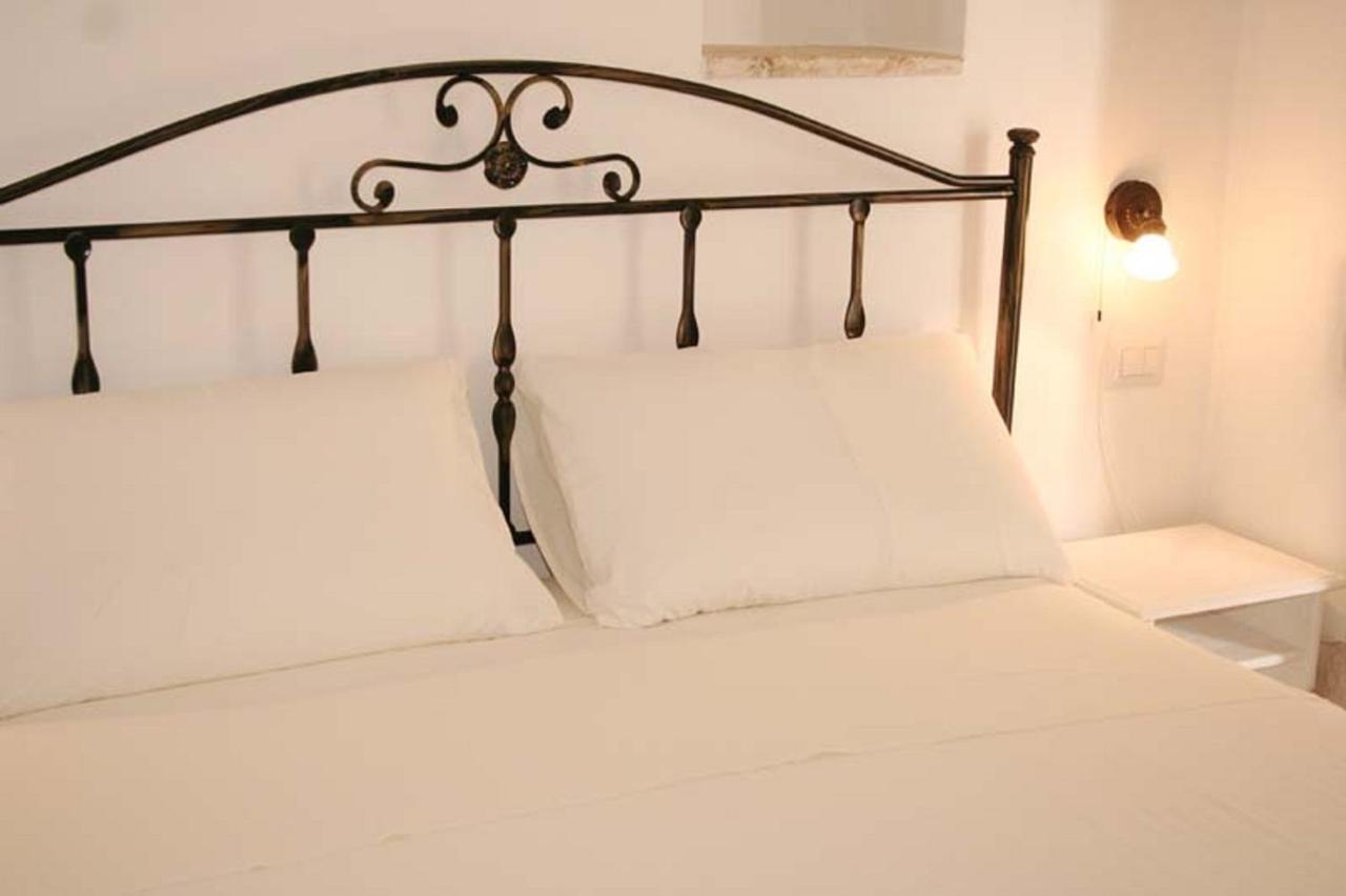 Donna Teresa Bed & Breakfast Мотола Екстериор снимка